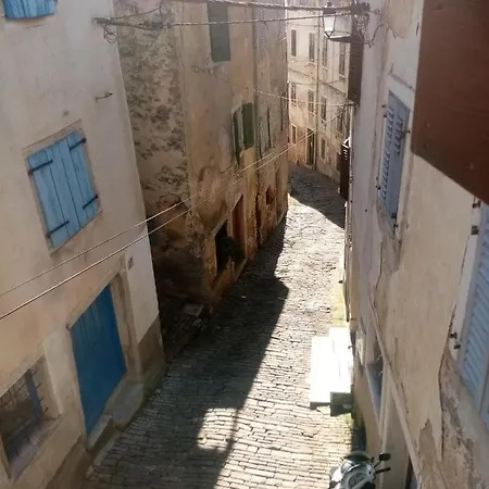 בית הארחה Serafin 3*