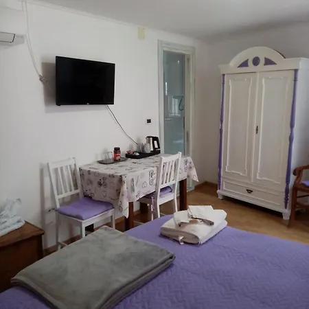 בית הארחה Serafin